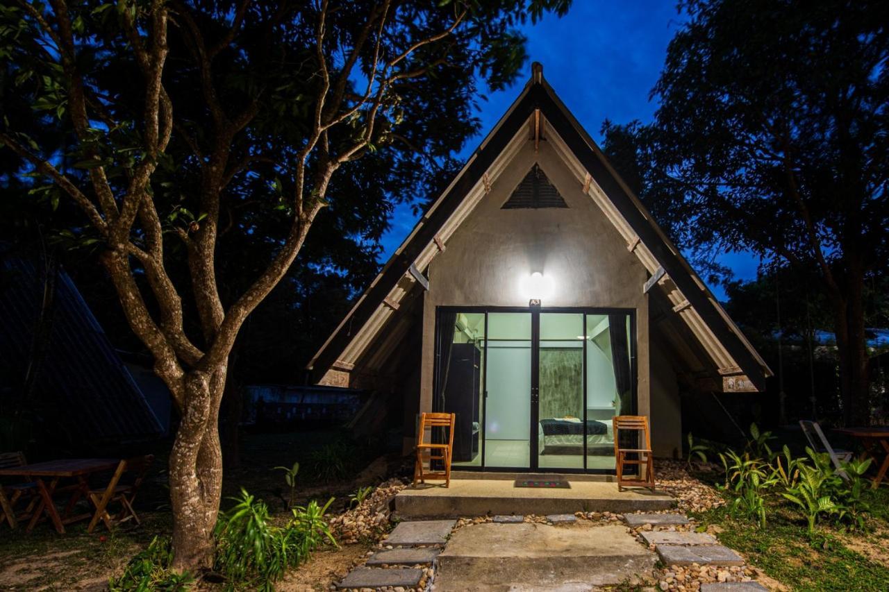 Cashewnut Tree Resort Ko Lanta 外观 照片